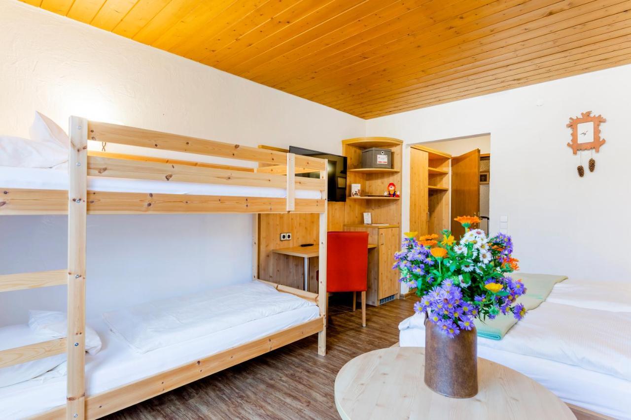 Hotel Engel - Familotel Hochschwarzwald Тодтнауберг Экстерьер фото