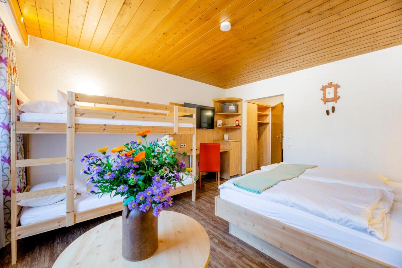 Hotel Engel - Familotel Hochschwarzwald Тодтнауберг Экстерьер фото