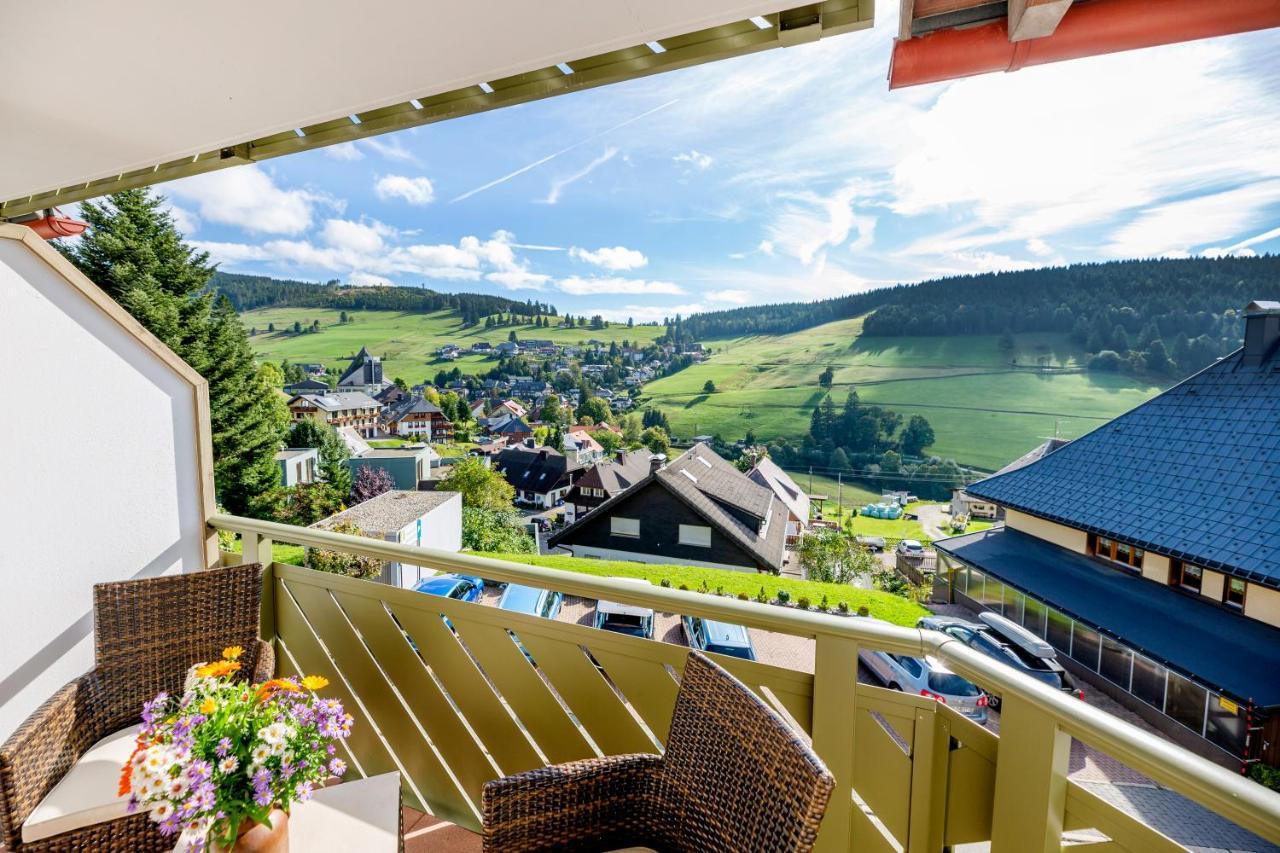 Hotel Engel - Familotel Hochschwarzwald Тодтнауберг Экстерьер фото
