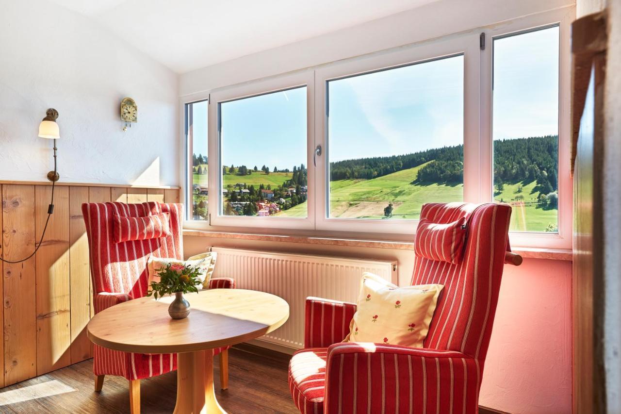 Hotel Engel - Familotel Hochschwarzwald Тодтнауберг Экстерьер фото